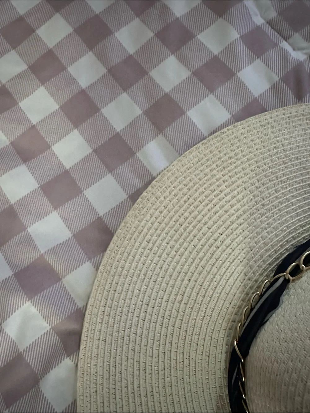 Ellen Tracy Cream Straw Sun Hat with Navy Chain & Ribbon Trim